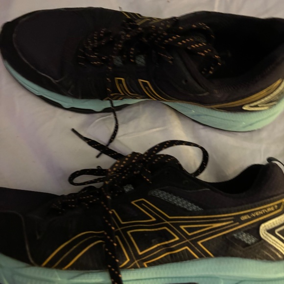 Women’s Asics Gel-Venture 7 Trail Running Shoes in Black and Mint Blue - Picture 6 of 8